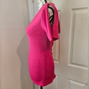 🔥Guess Hot Pink Blouse size XS Cold Shoulder and Open Back